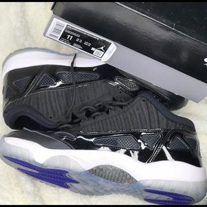 Air Jordan 11 Low IE Space jam